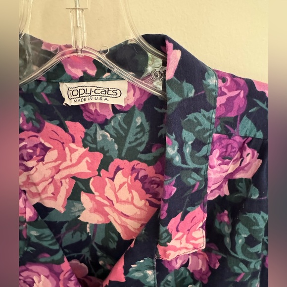 Floral Blouse - Picture 2 of 3